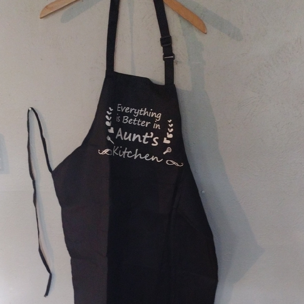 Aunt Kitchen Apron Black Graphic Novelty Cooking NWOT - Picture 2 of 3